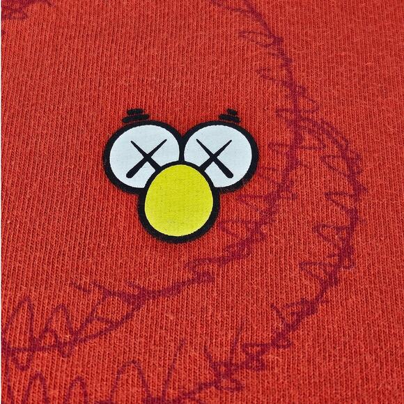 UNIQLO X KAWS COLLAB KIDS TODDLER RED T-SHIRT KAWS PRINT SIZE 6-7 - 100% COTTON - Picture 8 of 8